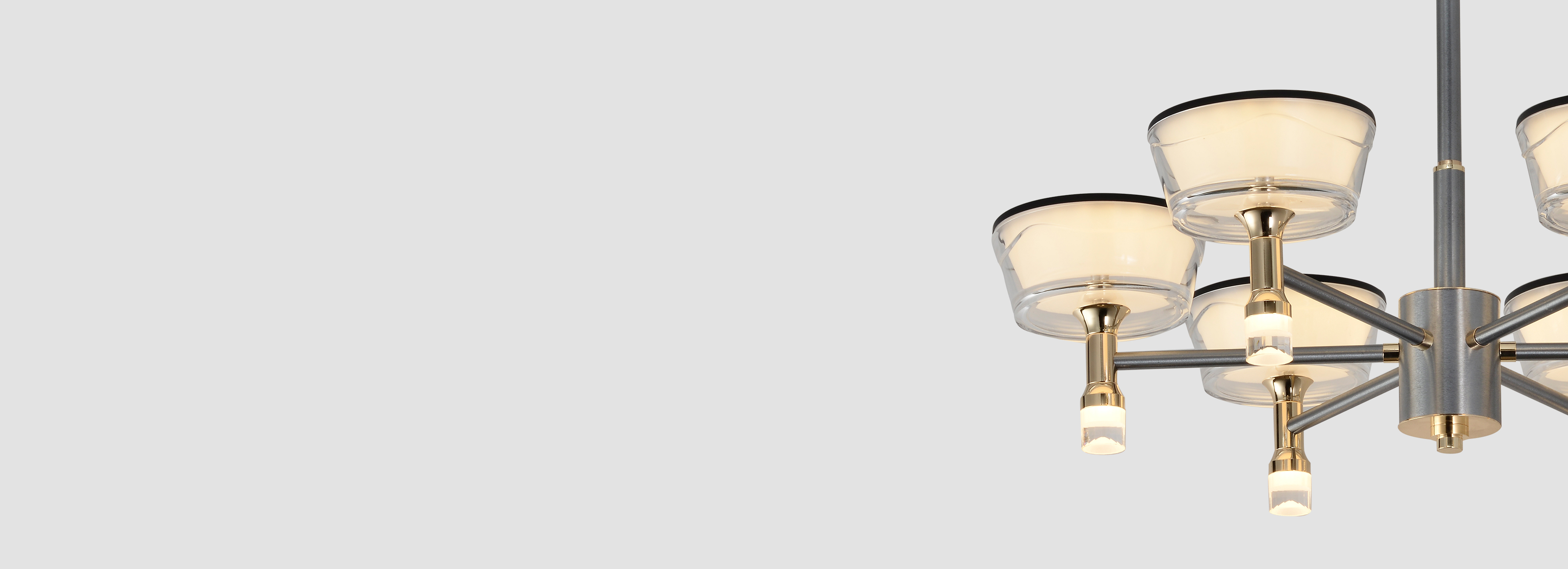 柔和光線 優(yōu)質(zhì)玻璃燈罩，高透光率，出光...