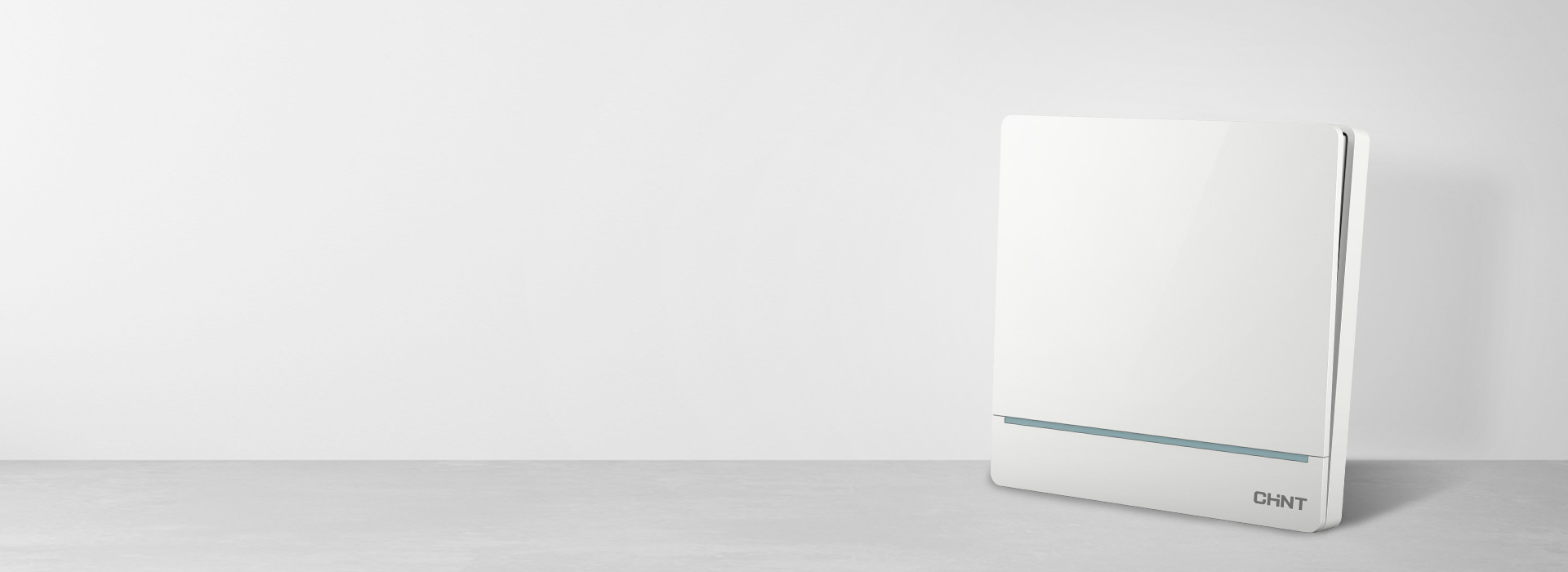 NEW2I 系列開(kāi)關(guān)插座 進(jìn)階，Tou...