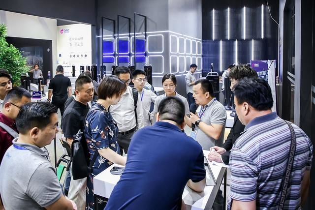 正泰智能鎖登陸永康門博會，助力經銷商從零成長