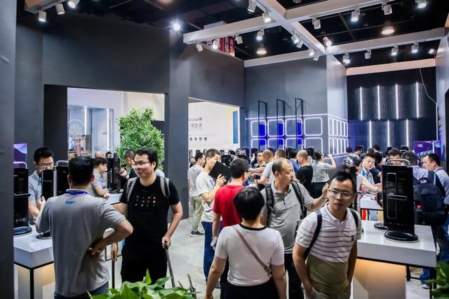 正泰智能鎖登陸永康門博會，助力經銷商從零成長