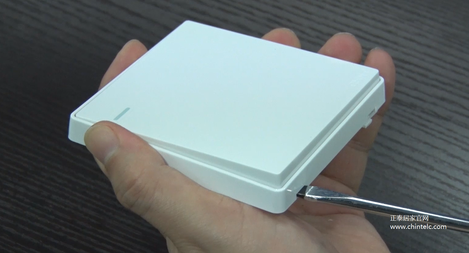 一開雙控開關怎么接線？一開雙控開關接線圖示1