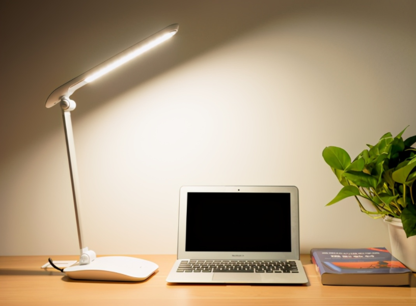 三件好物，助力春暖花開開學(xué)季1