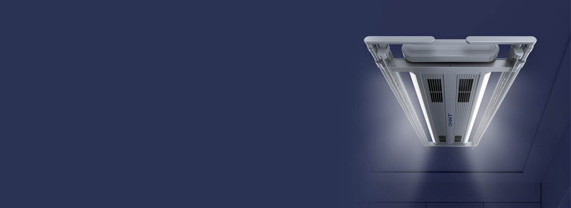 雙條線型LED燈，照亮整個陽臺 陽臺無...