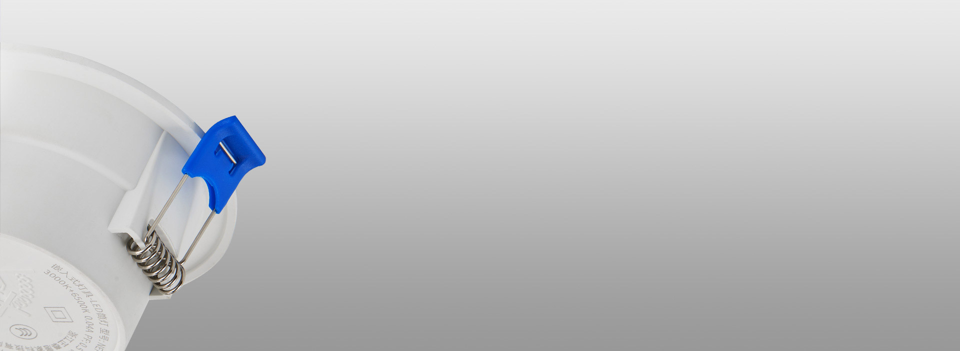 高彈耐疲勞卡扣 卡扣采用高強度彈簧材料...