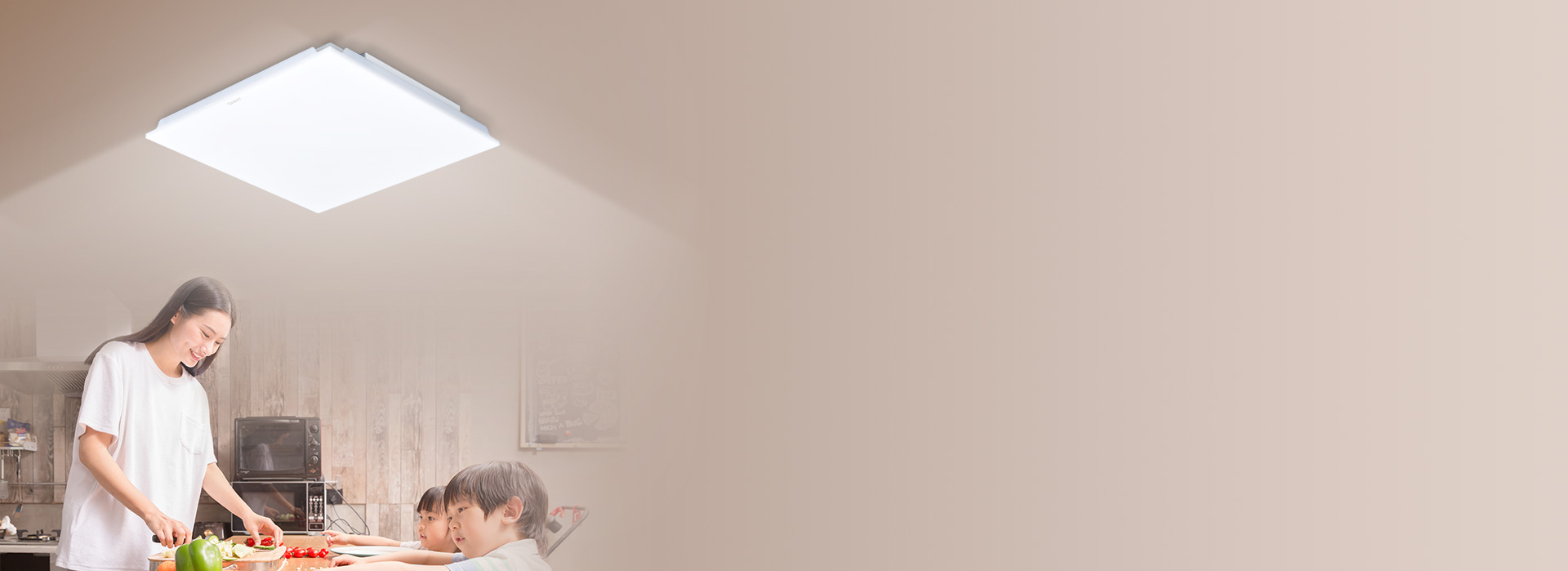 發(fā)光面提升36% 全屏無(wú)邊框設(shè)計(jì)，發(fā)光...